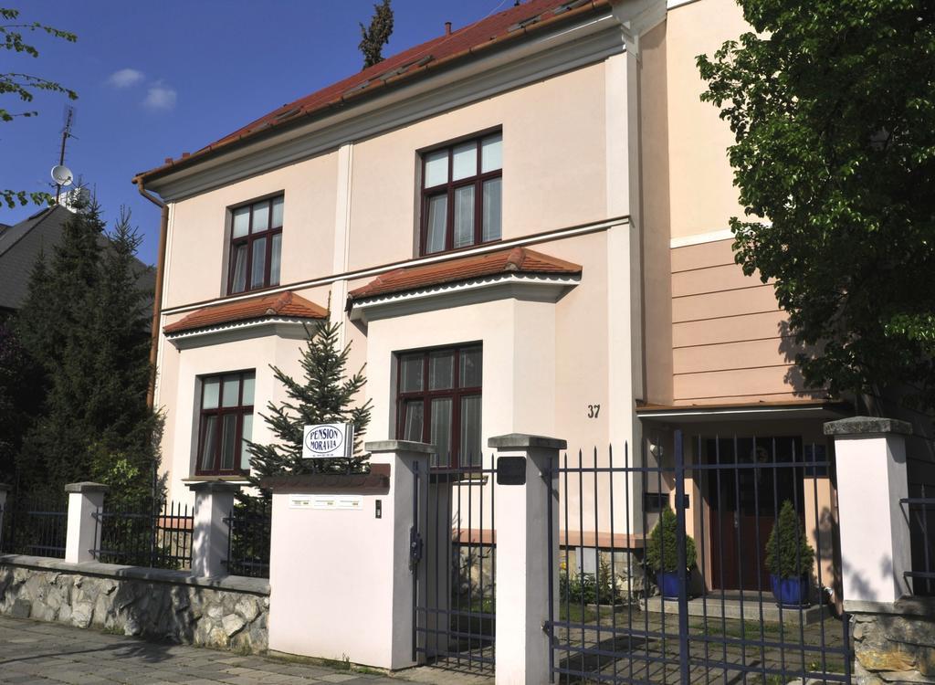 Penzion Moravia ออลอโมตซ์ ภายนอก รูปภาพ